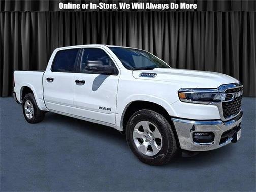 2025 RAM 1500 Big Horn Crew Cab 4x4 57' Box