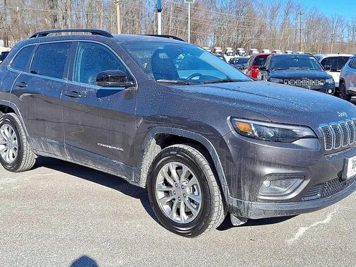 2022 Jeep Cherokee Latitude Lux