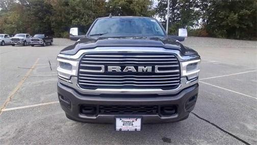 2024 RAM 2500 Laramie Crew Cab 4x4 64' Box