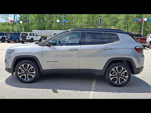 Black Clearcoat 2024 Jeep Compass Limited