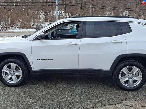 2022 Jeep Compass Latitude