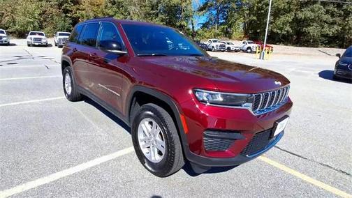 2024 Jeep Grand Cherokee Laredo 4x4