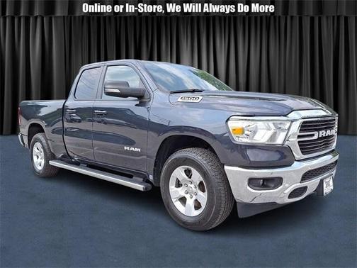 2021 RAM 1500 Big Horn Quad Cab 4x4 64' Box
