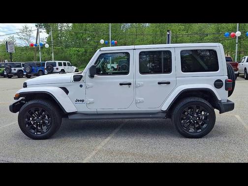 Bright White Clearcoat 2025 Jeep Wrangler 4xe Sahara