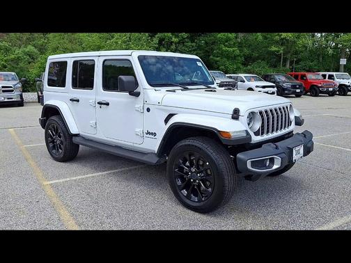 Bright White Clearcoat 2025 Jeep Wrangler 4xe Sahara