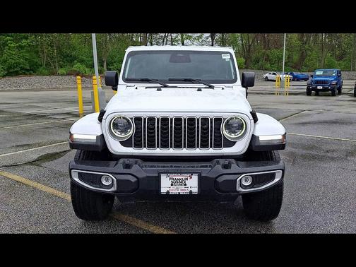 Bright White Clearcoat 2025 Jeep Wrangler 4xe Sahara