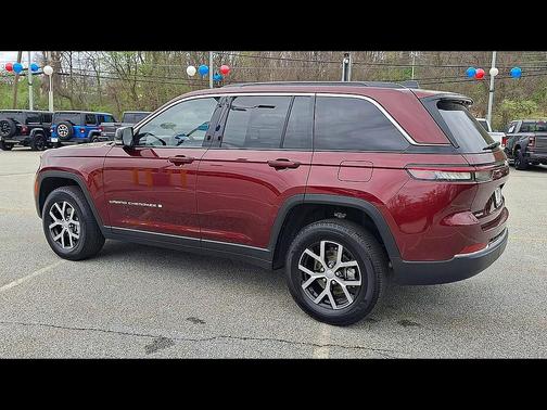 Velvet Red Pearlcoat 2025 Jeep Grand Cherokee Limited