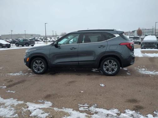 2024 Kia Seltos S