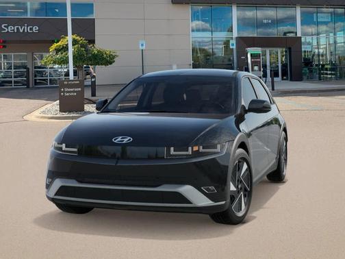 2026 Hyundai IONIQ 5 SE