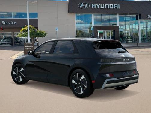 2026 Hyundai IONIQ 5 SE