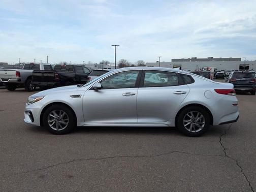 Sparkling Silver 2019 Kia Optima LX
