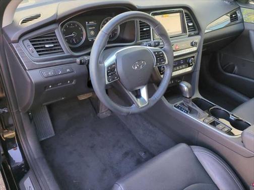 2019 Hyundai SONATA Limited