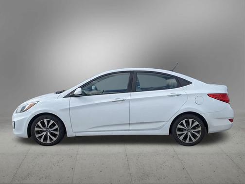 2017 Hyundai Accent Value Edition