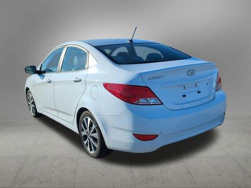 2017 Hyundai Accent Value Edition