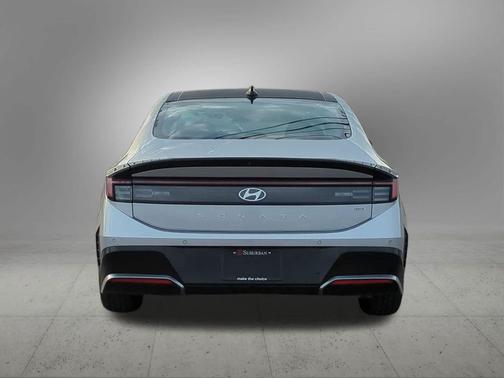 2024 Hyundai SONATA Hybrid Limited