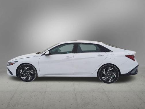 2025 Hyundai ELANTRA HEV Limited
