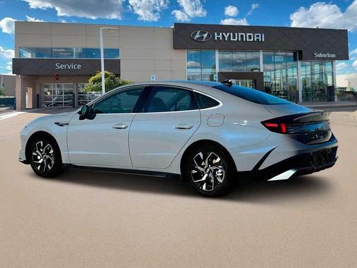 Transmission Blue 2025 Hyundai SONATA SEL