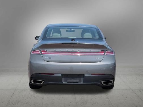 Luxe Metallic 2015 Lincoln MKZ Base