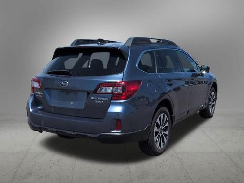 Twilight Blue Metallic 2017 Subaru Outback 3.6R Limited