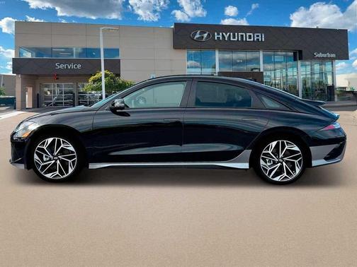 2025 Hyundai IONIQ 6 SEL