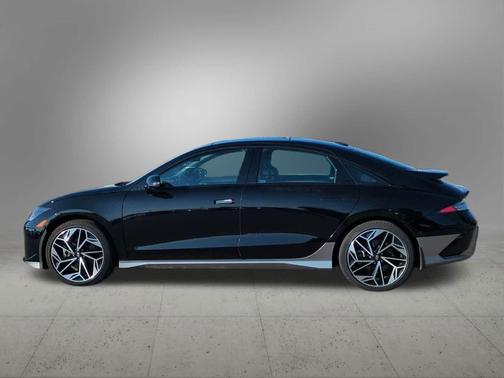 2023 Hyundai IONIQ 6 Limited