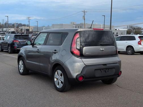 2016 Kia Soul Base