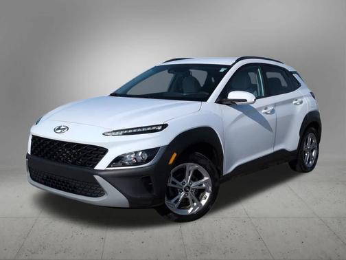 Lunar White 2023 Hyundai KONA SEL