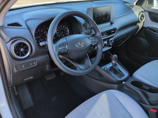 Lunar White 2023 Hyundai KONA SEL