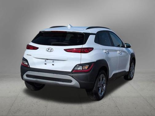 Lunar White 2023 Hyundai KONA SEL