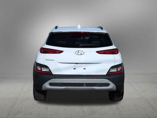 Lunar White 2023 Hyundai KONA SEL