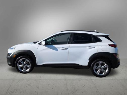 Lunar White 2023 Hyundai KONA SEL