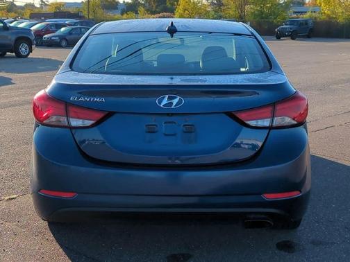 2016 Hyundai ELANTRA Sport