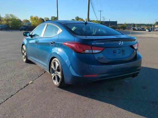 2016 Hyundai ELANTRA Sport