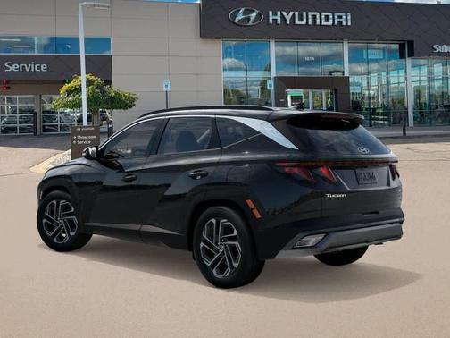 Phantom Black 2026 Hyundai TUCSON SEL Plus
