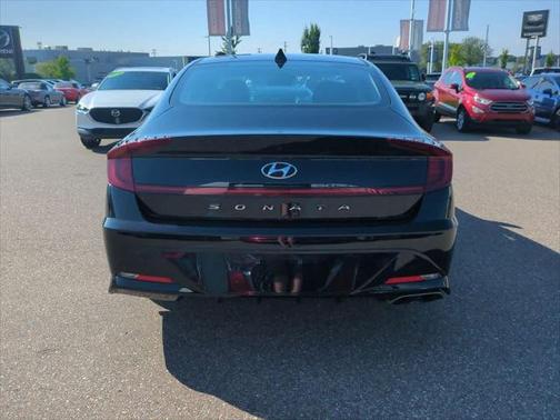 2022 Hyundai SONATA SEL