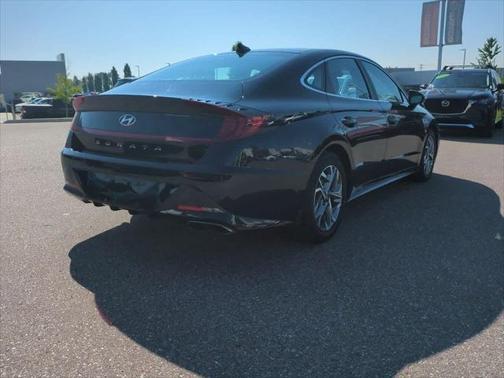 2022 Hyundai SONATA SEL