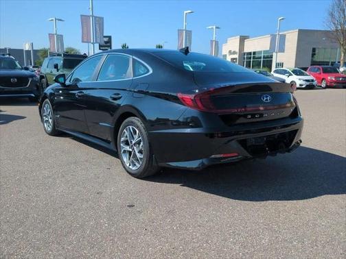 2022 Hyundai SONATA SEL