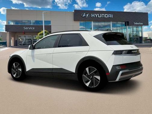 2025 Hyundai IONIQ 5 SEL