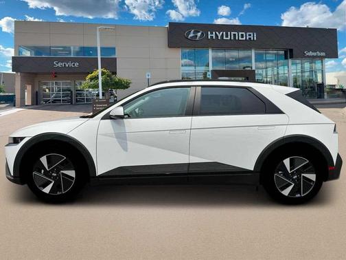 2025 Hyundai IONIQ 5 SEL