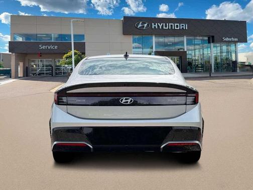 2026 Hyundai SONATA SEL