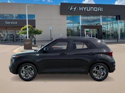 Onyx Black 2026 Hyundai VENUE SEL