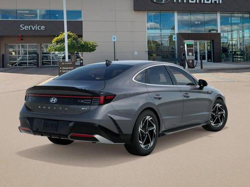 2026 Hyundai SONATA SEL