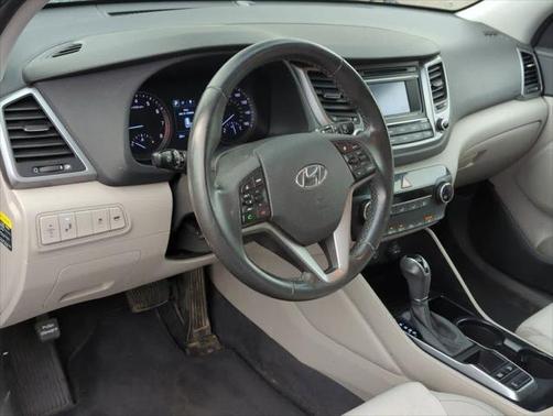 2017 Hyundai TUCSON Sport