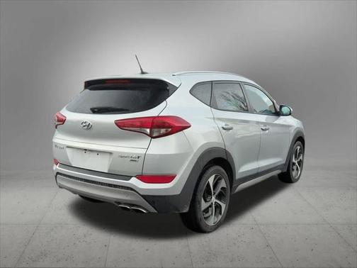 2017 Hyundai TUCSON Sport