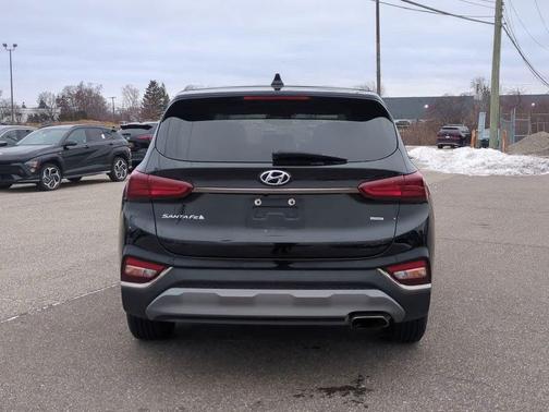 2019 Hyundai SANTA FE SEL 2.4