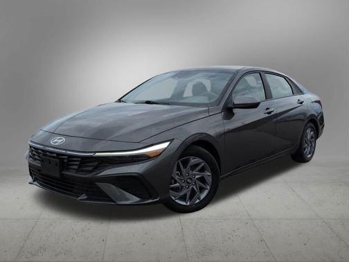 Amazon Gray 2024 Hyundai ELANTRA SEL