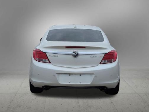 White Diamond Tricoat 2013 Buick Regal Turbo - Premium 1