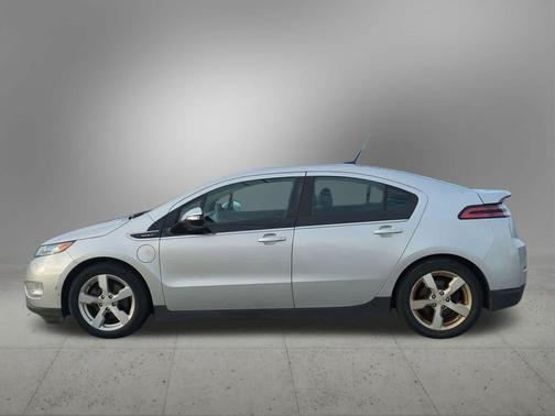 2011 Chevrolet Volt Base
