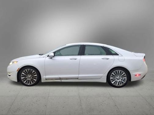 2013 Lincoln MKZ Base