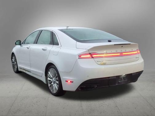 2013 Lincoln MKZ Base